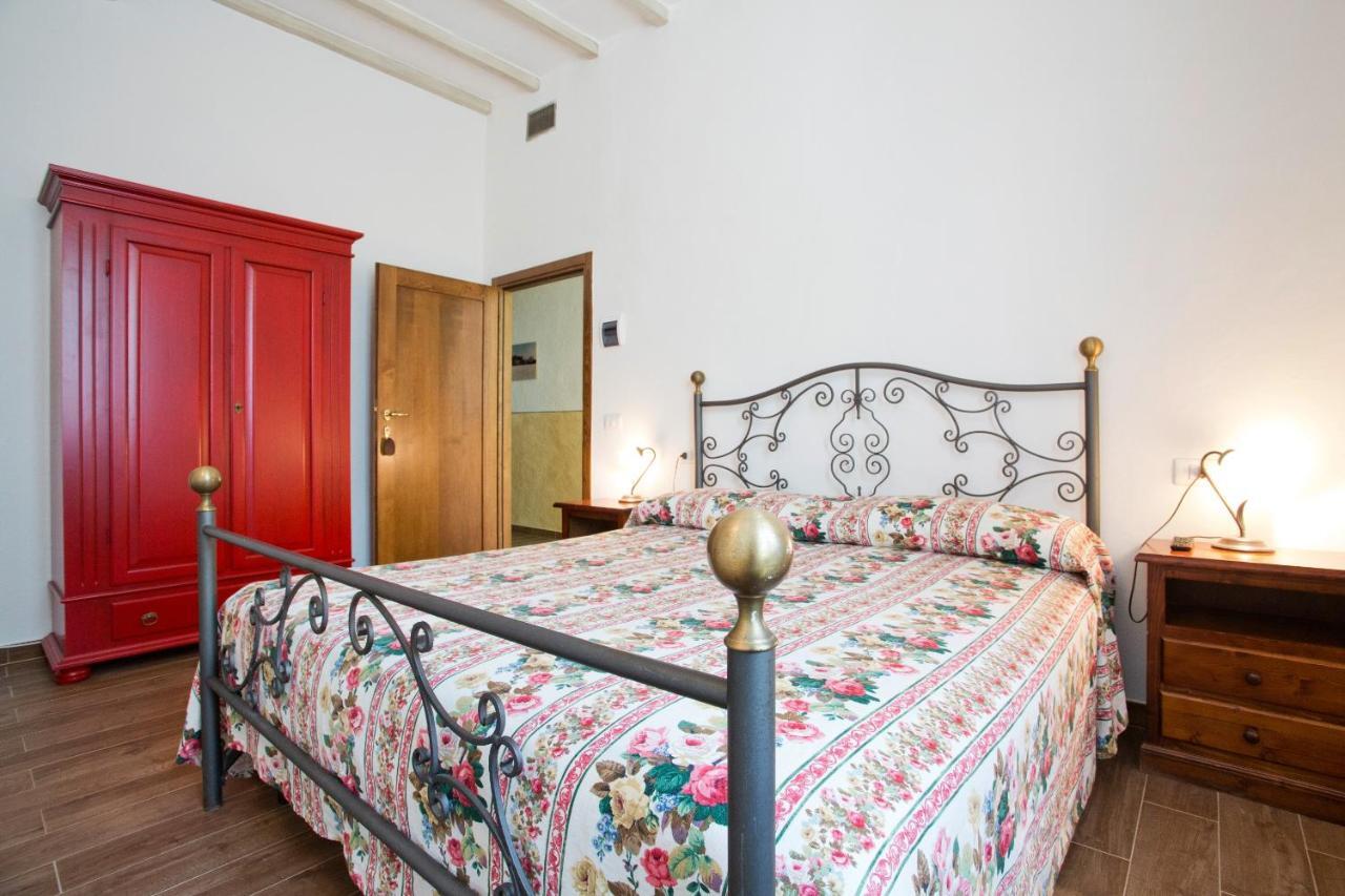Agriturismo San Galgano Chiusdino Kamer foto